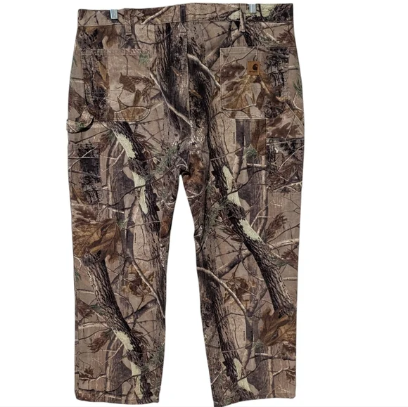 Vintage Carhartt Men's Realtree Camo baggy Carpenter Pants Size 40x30
